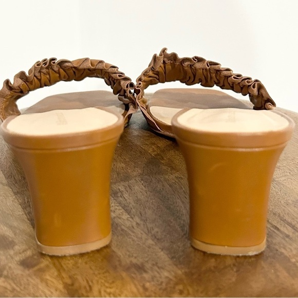 Reformation Shereen Ruched Block Heel Mule in Pecan 9 - Picture 10 of 12